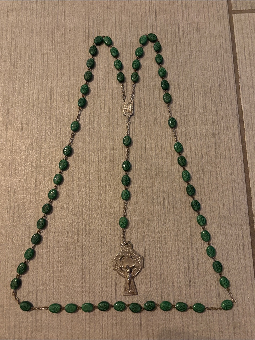 Erin Vintage Hand-Crafted Shamrock & Celtic Knot Cross Rosary Necklace